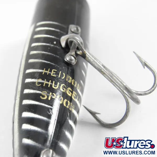 Vintage   Popper Heddon Chugger Spook, 1/2oz Black / White / Red fishing lure #0875
