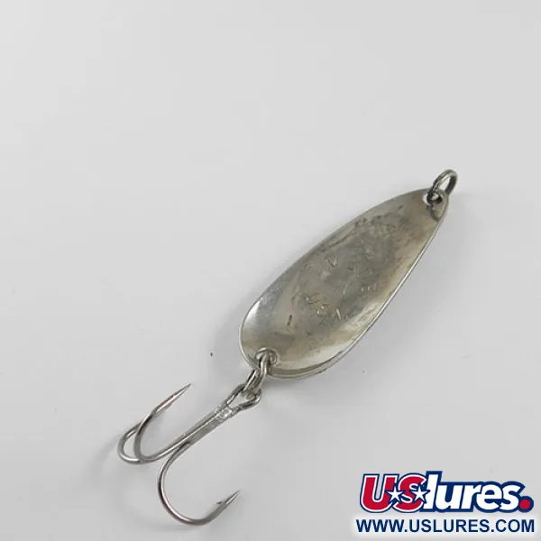 Vintage  Worth Chippewa, 1/4oz Nickel fishing spoon #1039