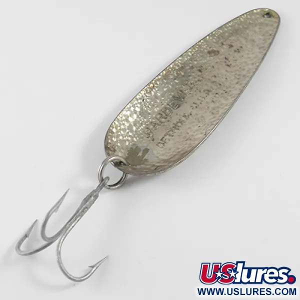 Vintage  Eppinger Dardevle, 1oz Crystal (Silver Scale)  fishing spoon #1605