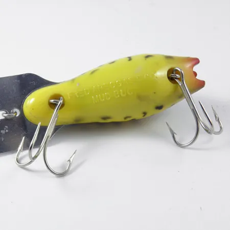Vintage Fred Arbogast Mud Bug , 1/2oz Yellow / Black fishing lure #2985