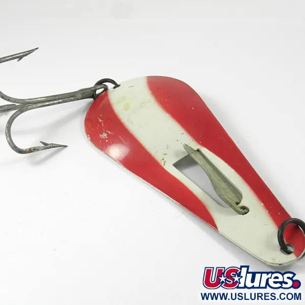 Vintage James Aitken Muskielure, 1 3/4oz Red / White / Nickel fishing spoon #3235