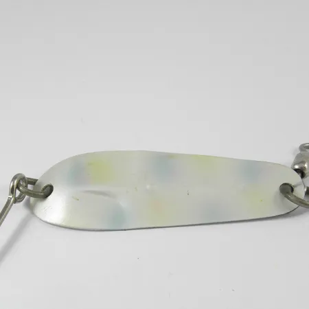 Vintage Luhr Jensen Tom Mack, 1/4oz Pearl (Pearl) fishing spoon #3339