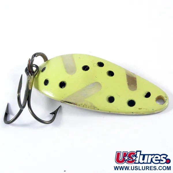 Vintage  Seneca Little Cleo, 1/4oz Gold / Yellow fishing spoon #3383