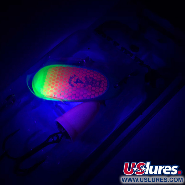   Blue Fox Super Vibrax 4 UV, 1/3oz UV Glow in UV light, Fluorescent spinning lure #4324