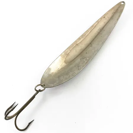 Vintage Lucky Strike Canoe Wobbler, 1 2/3oz White Pearl / Nickel / Red fishing spoon #4647
