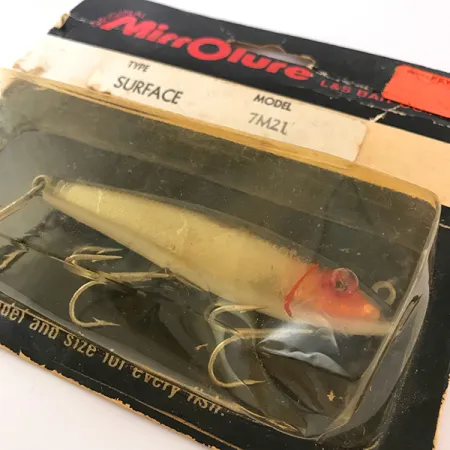 L&S Bait Mirro lure MirrOlure, 2/5oz Silver / Red fishing lure #4824