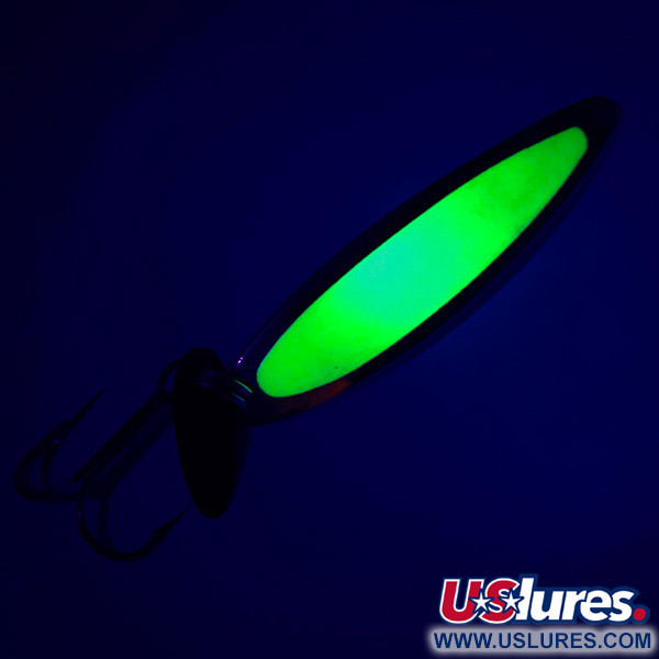 Vintage   Bay de Noc Swedish pimple UV, 1/2oz Nickel UV Glow in UV light, Fluorescent fishing spoon #4903