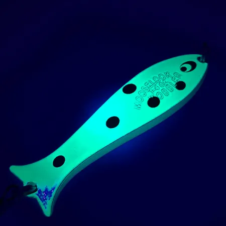 Vintage Williams Mooselook wobbler, 1/4oz Fluorescent Yellow / Black fishing spoon #5086