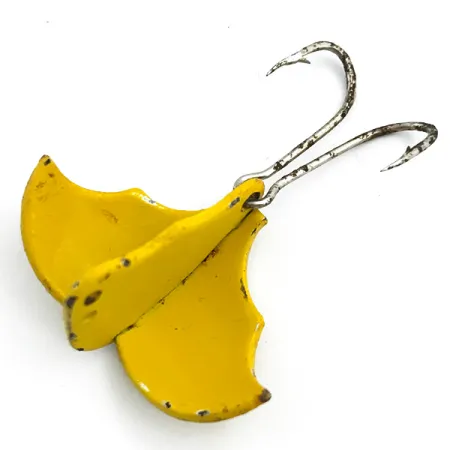 Vintage Prescott Spinner Baby Bat, 3/16oz Yellow fishing spoon #5455