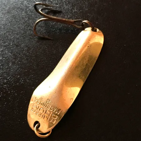 Vintage Pflueger  Chum Pflueger, 1/4oz Gold fishing spoon #5659