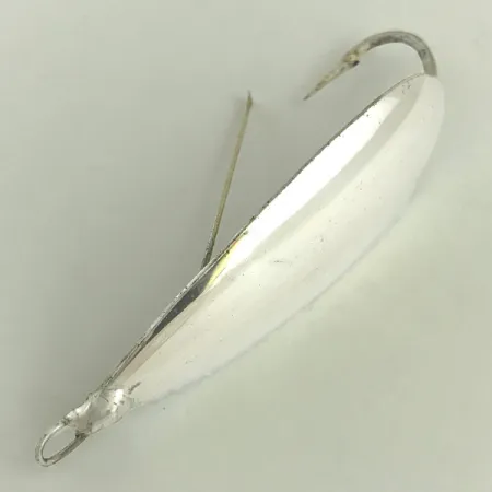 Vintage Weedless Johnson Silver Minnow, 2/5oz Silver fishing spoon #5775