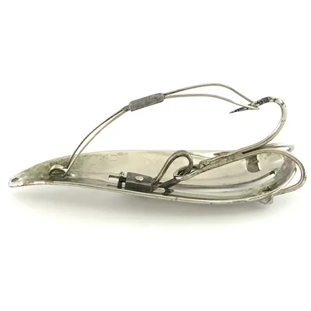 Vintage Weedless Bait  Weedless Larson Bait Fishtrap, 3/5oz Nickel fishing spoon #6909
