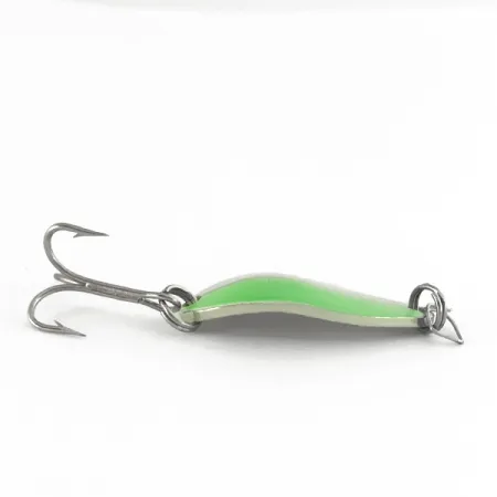 Seneca Little Cleo, 3/16oz Nickel / Green fishing spoon #7417