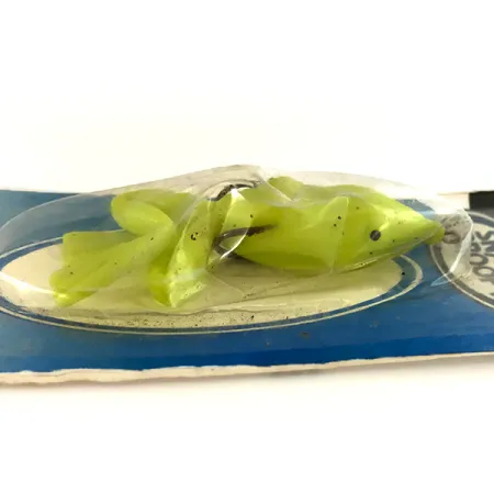 Snag Proof Original Frog, 1/3oz Chartreuse fishing lure #17485