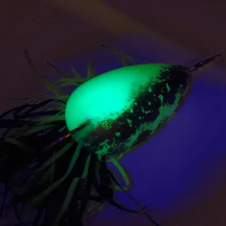 Vintage Swamp Fox Weedless Original Moss Boss UV, 1/2oz Green UV Glow in UV light, Fluorescent fishing spoon #7525