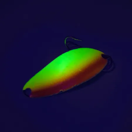 Vintage Seneca Little Cleo UV, 1/4oz Yellow / Orange / Nickel fishing spoon #7609