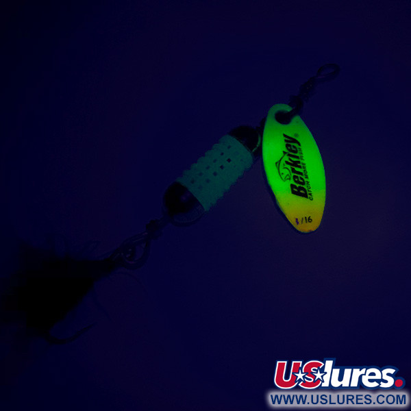 Vintage   Berkley scent vent UV, 3/32oz Fluorescent Yellow UV Glow in UV light, Fluorescent spinning lure #7886