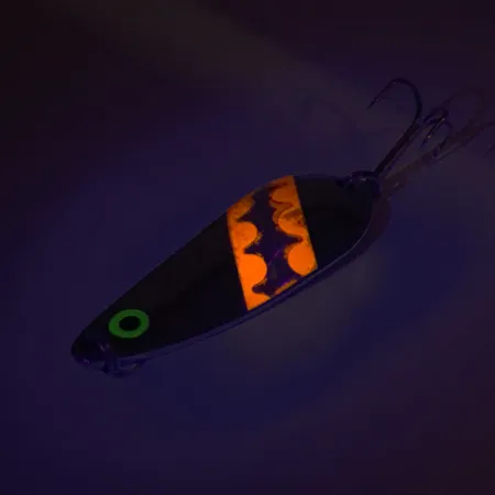 Vintage  Moriyama, 3/5oz Nickel / Red fishing spoon #8278