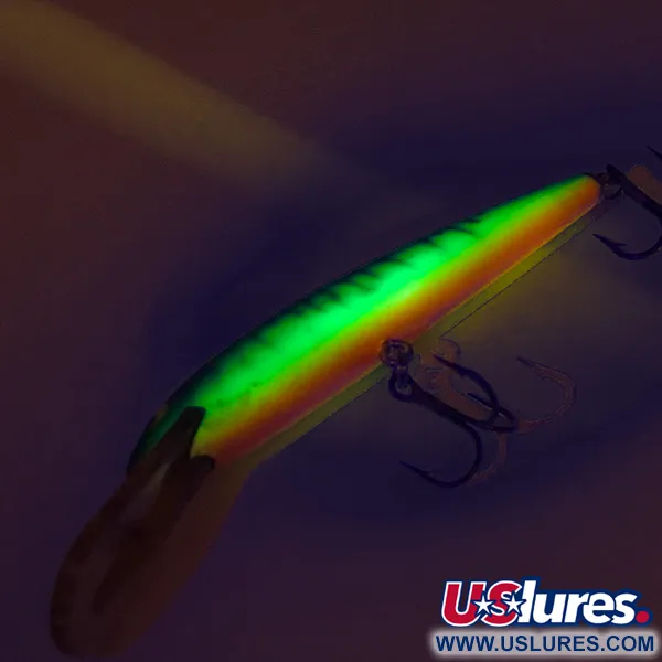 Vintage   Bagley's Diving Bang-O-Lure, 2/5oz Fire Tiger fishing lure #8474