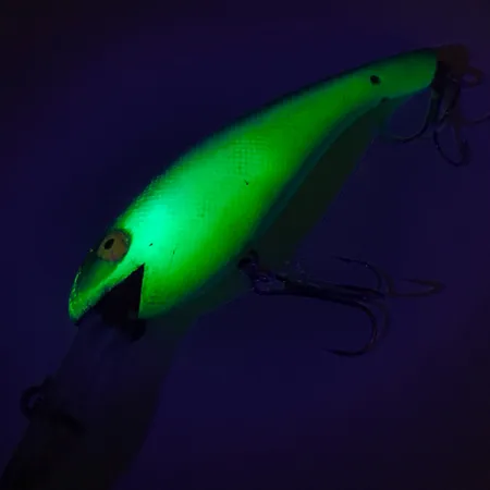 Vintage Cotton Cordell Wally Diver UV, 1/2oz Green fishing lure #8718